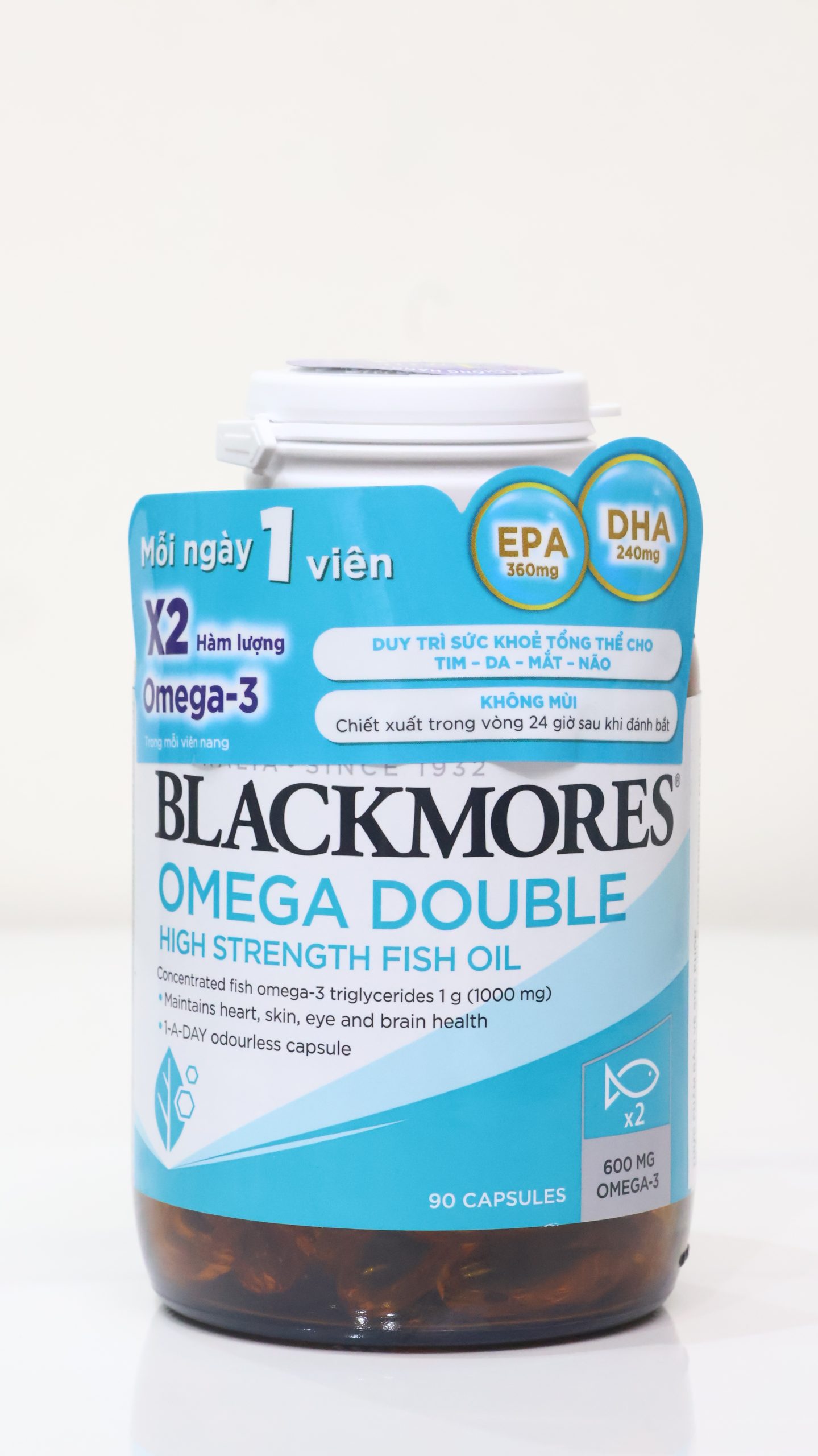 Đây là thực phẩm chức năng bổ sung dầu cá cô đặc chất lượng cao từ thương hiệu Blackmores uy tín của Úc. Sản phẩm cung cấp hàm lượng Omega-3 gấp đôi so với các viên dầu cá 1000mg thông thường, giúp chăm sóc sức khỏe toàn diện cho tim, da, mắt và não bộ chỉ trong một viên nang mỗi ngày.