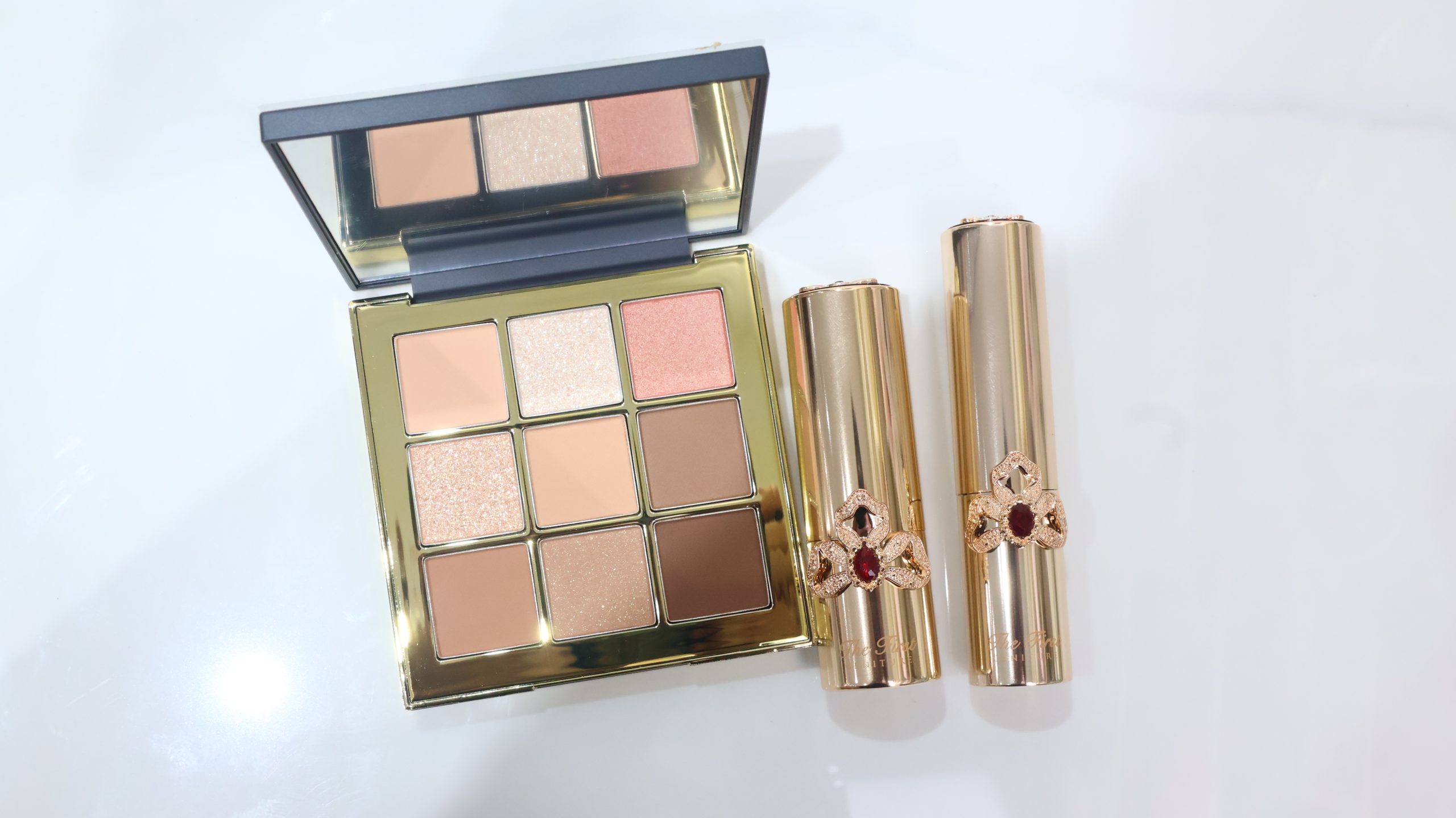 Bộ Trang Điểm Cao Cấp OHUI The First Geniture (Bảng Phấn Mắt và Son Môi)