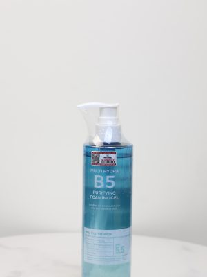 Đây là dòng sữa rửa mặt dạng gel tạo bọt dịu nhẹ, được thiết kế chuyên biệt cho làn da đang trong quá trình điều trị (treatment) và da dầu nhạy cảm. Sản phẩm giúp làm sạch sâu lỗ chân lông đồng thời cung cấp độ ẩm và phục hồi hàng rào bảo vệ da nhờ nồng độ B5 cao.