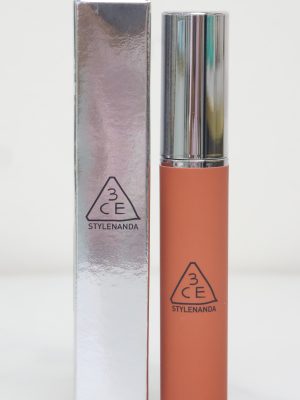 Son kem lì 3CE Hazy Lip Clay – Màu #Butter Beige