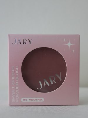 Jary Sweet Cheeks Powder Blush là dòng phấn má hồng dạng bột nén giúp mang lại vẻ tươi tắn và rạng rỡ tức thì cho khuôn mặt. Với tông màu #03 Misaki Pink, sản phẩm tạo nên hiệu ứng gò má ửng hồng tự nhiên, phù hợp với nhiều phong cách trang điểm từ nhẹ nhàng hằng ngày đến sang trọng.