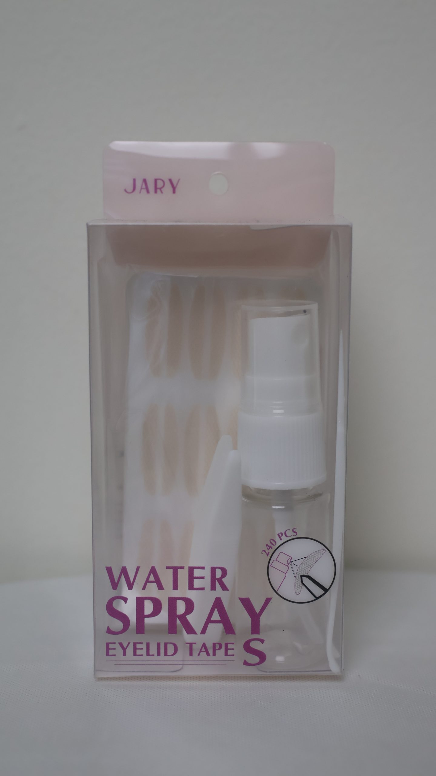 Miếng dán kích mí ren tàng hình Jary Water Spray Eyelid Tape S (240 Miếng) Jary Water Spray Eyelid Tape S là bộ sản phẩm hỗ trợ tạo mắt hai mí chuyên nghiệp với thiết kế dạng lưới ren siêu mỏng, giúp mang lại nếp mí tự nhiên và không lộ dấu vết trang điểm. Sản phẩm sử dụng cơ chế kích hoạt keo bằng nước tiện lợi, phù hợp cho cả những người mới bắt đầu tập trang điểm.