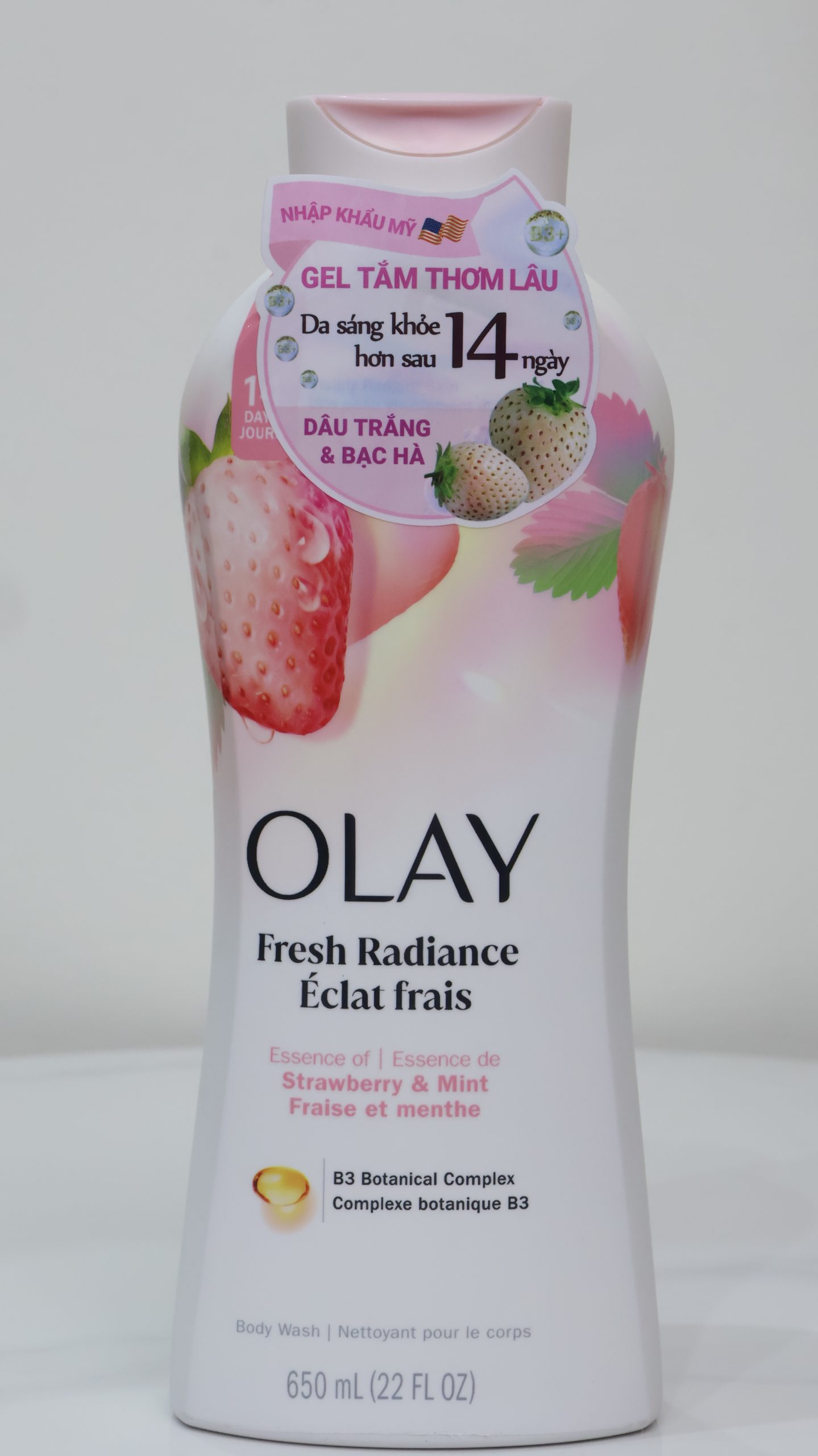 Sữa Tắm Olay Fresh Radiance Strawberry & Mint (Dâu Trắng & Bạc Hà) 650ml.