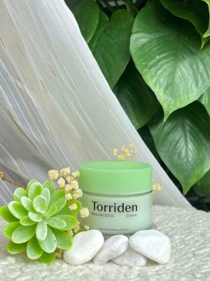Kem Dưỡng Rau Má Làm Dịu Và Phục Hồi Da Torriden Balanceful Cica Cream