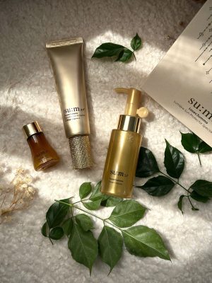 Bộ Sản Phẩm Chống Nắng Dưỡng Sáng Cao Cấp Su:m37 LosecSumma Lumière Sun Protector Special Set.